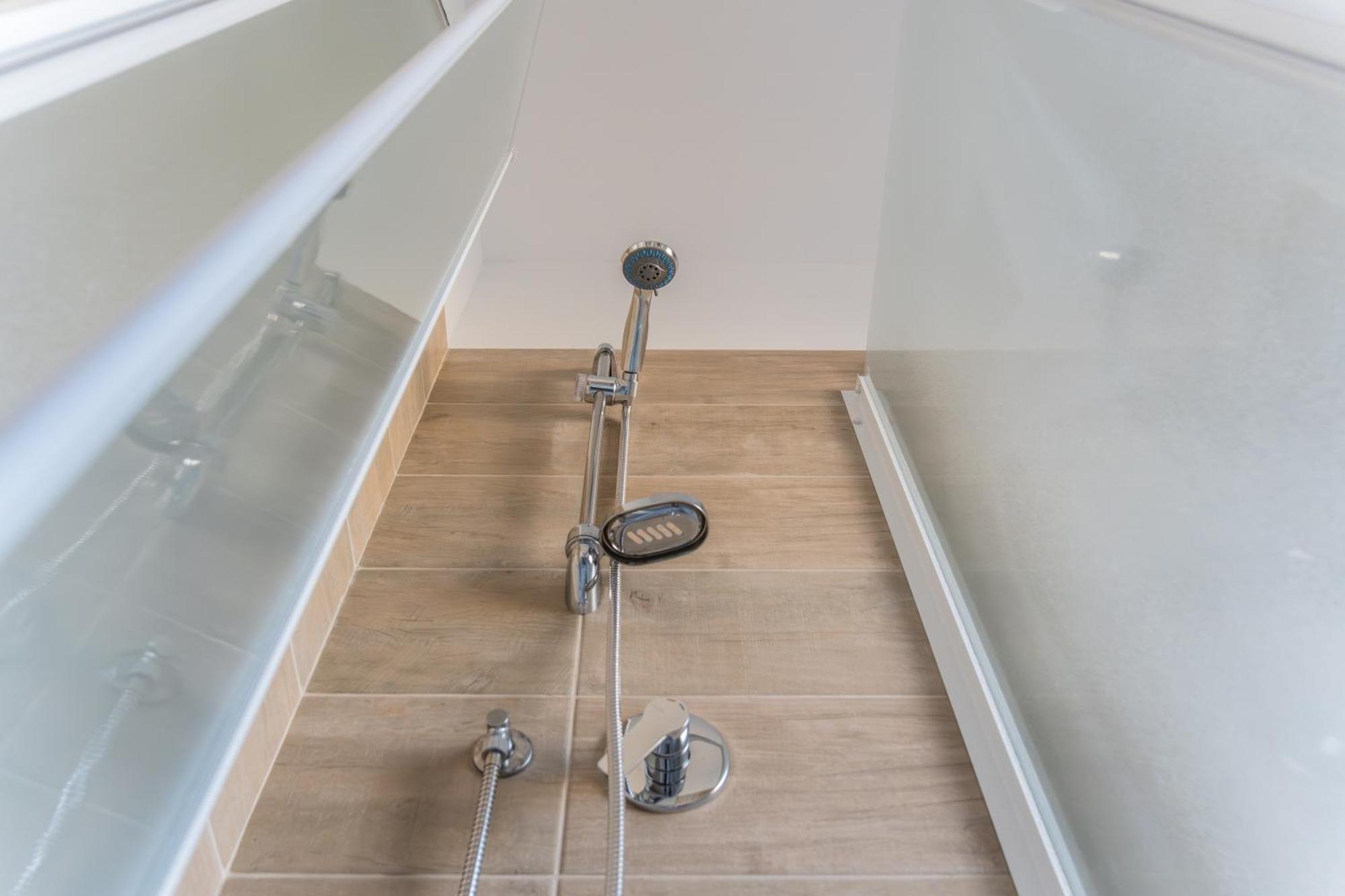 Enjoy And Fly Apartment Fiumicino Bagian luar foto